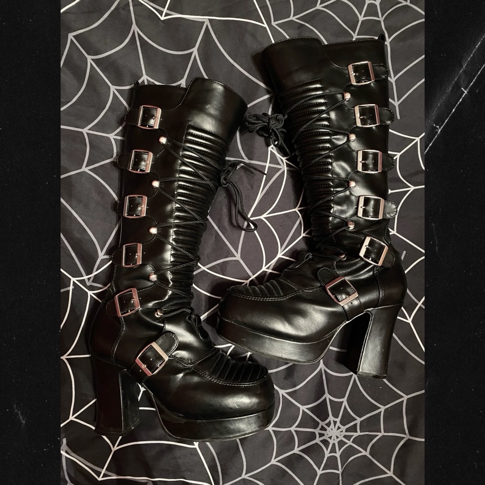 Demonia • Gothika – 200 Boots